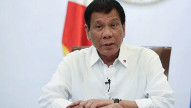 Photo of الرئيس الفلبيني للممتنعين: سأعطيكم لقاح الخنازير ليقتلكم!