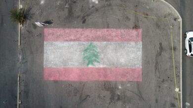 Photo of لبنان يتحضر لدخول “غينيس”… أكبر علم مرسوم بالطبشور!