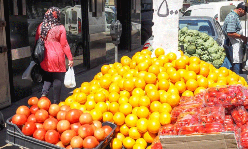 Photo of أسعار الخضار والفاكهة خيالية… والآتي أعظم!