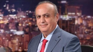 Photo of وهاب للحريري: يلا يا بطل جيب هودي بتكون ضربت الكل