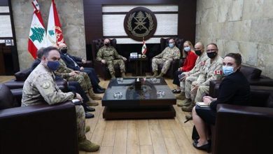Photo of قائد الجيش بحث مع وفد كندي في تعزيز التعاون