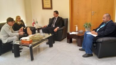 Photo of وزير الزراعة بحث مع السفيرة الكندية في التعاون المستقبلي