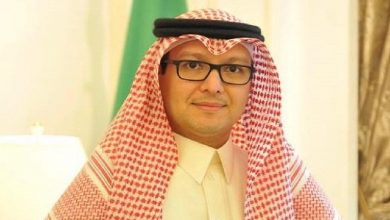 Photo of السفير البخاري التقى المفتي دريان والسنيورة ونواباً