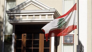 Photo of من السفارة اللبنانية في وارسو إلى اللبنانيين في أوكرانيا : هذا ما عليكم فعله