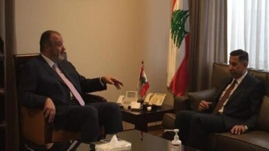 Photo of وزير الصناعة عرض الأوضاع العامة مع السفير العراقي