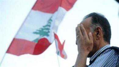 Photo of اللبنانيون يعانون بين تقلبات الليرة وتفلت أسعار