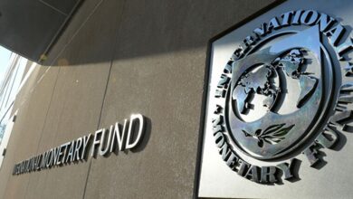 Photo of صندوق النقد يخفض توقعاته للنمو العالمي.. ويحذر من الأسوأ
